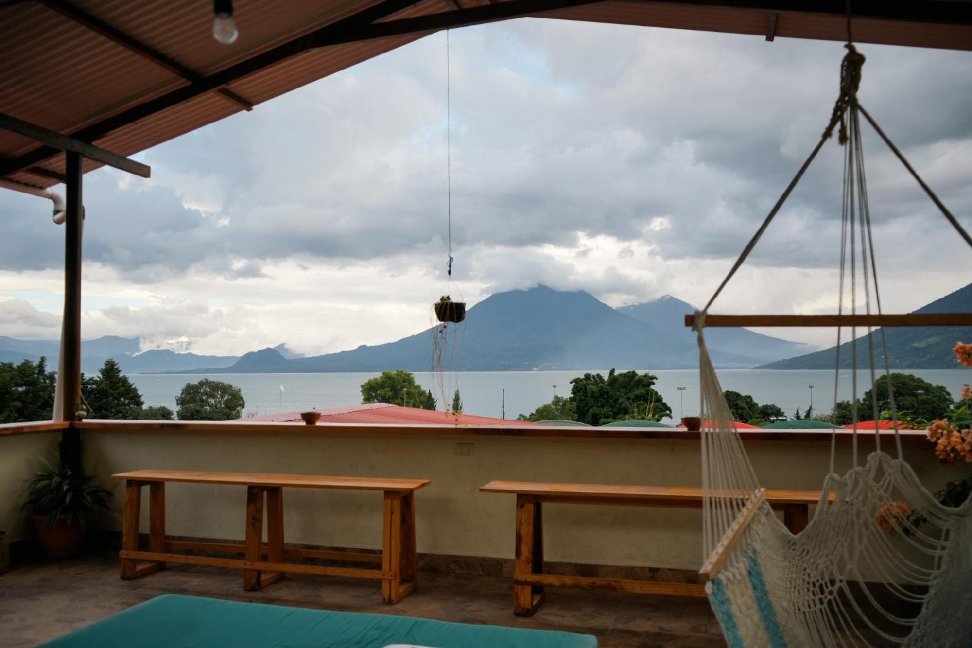 Ostello Casa Madera San Marcos La Laguna Esterno foto